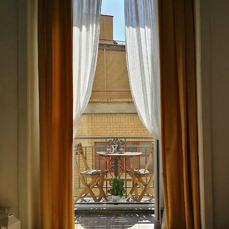 Casa Vacanza Il Sole Di Napoli Nápoles Exterior foto