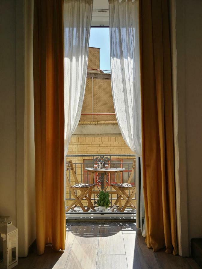 Casa Vacanza Il Sole Di Napoli Nápoles Exterior foto